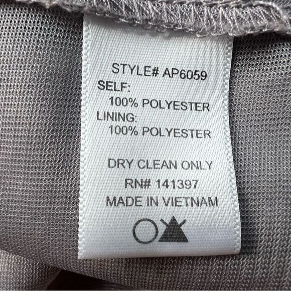 ASTR The Label Sz S Boho Floral Romper Jumpsuit With Pockets - Picture 4 of 15